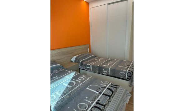 Resale - 1. Apartment / flat - Villamartin - Costa Blanca South