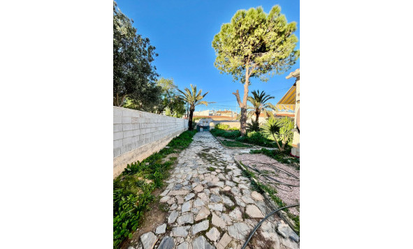 Herverkoop - 3. Halfvrijstaand huis - Torrevieja - Costa Blanca Zuid