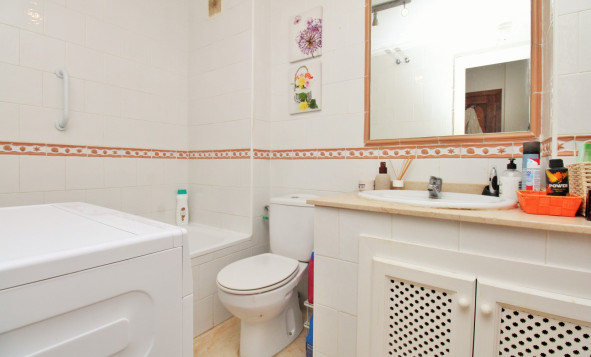 Herverkoop - 1. Appartement / flat - Playa Flamenca - Costa Blanca Zuid