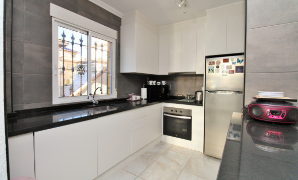 Herverkoop - 3. Halfvrijstaand huis - Playa Flamenca - Costa Blanca Zuid