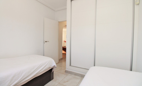 Herverkoop - 3. Halfvrijstaand huis - Playa Flamenca - Costa Blanca Zuid