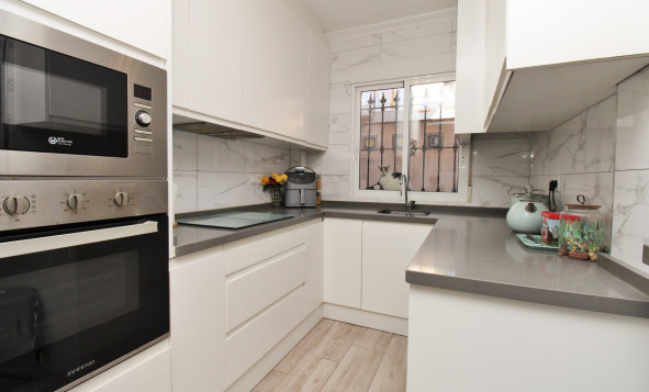 Herverkoop - 3. Halfvrijstaand huis - Playa Flamenca - Costa Blanca Zuid