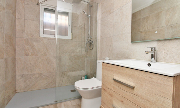 Herverkoop - 3. Halfvrijstaand huis - Playa Flamenca - Costa Blanca Zuid