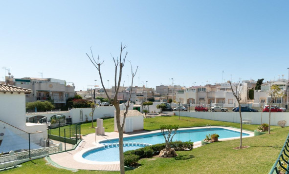 Herverkoop - 1. Appartement / flat - Torrevieja - Costa Blanca Zuid