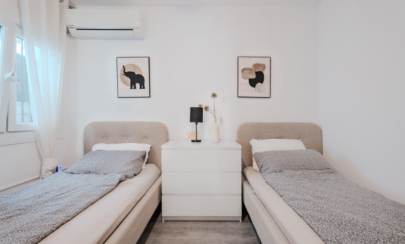 Resale - 1. Apartment / flat - Villamartin - Costa Blanca South