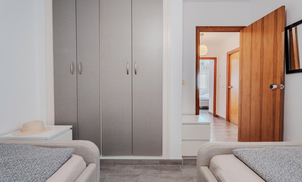 Resale - 1. Apartment / flat - Villamartin - Costa Blanca South