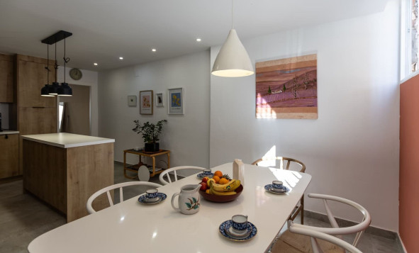 Herverkoop - 2. Town house / tussenwoning - Torrevieja - Costa Blanca Zuid