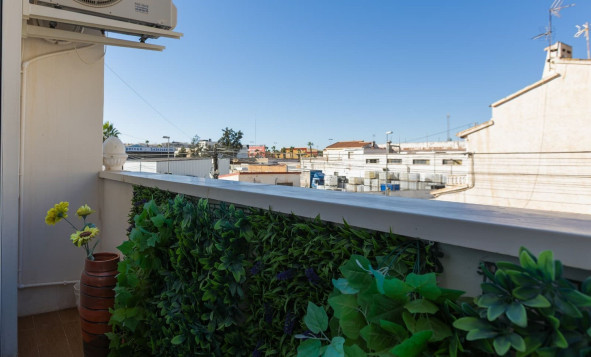 Herverkoop - 2. Town house / tussenwoning - Torrevieja - Costa Blanca Zuid