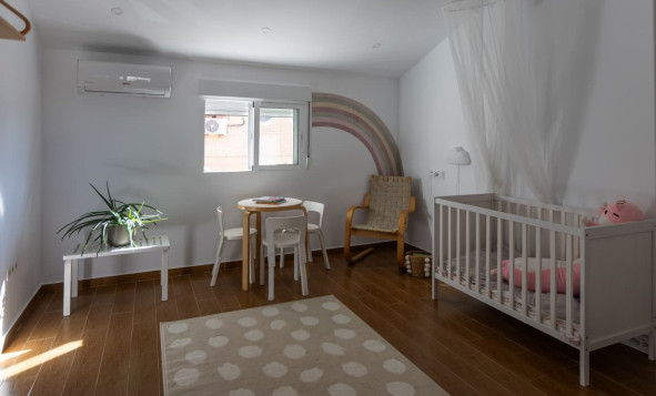 Herverkoop - 2. Town house / tussenwoning - Torrevieja - Costa Blanca Zuid