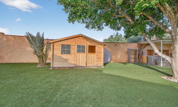 Herverkoop - 3. Halfvrijstaand huis - Alicante - Costa Blanca Noord