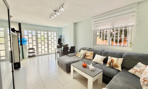 Herverkoop - 4. Halfvrijstaande villa - Ciudad Quesada - Costa Blanca Zuid