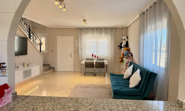 Herverkoop - 4. Halfvrijstaande villa - Ciudad Quesada - Costa Blanca Zuid