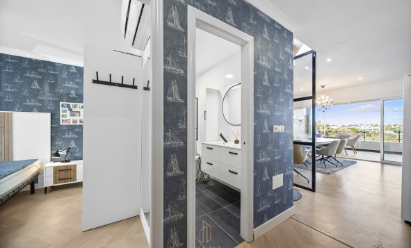 Herverkoop - 3. Halfvrijstaand huis - Torrevieja - Costa Blanca Zuid