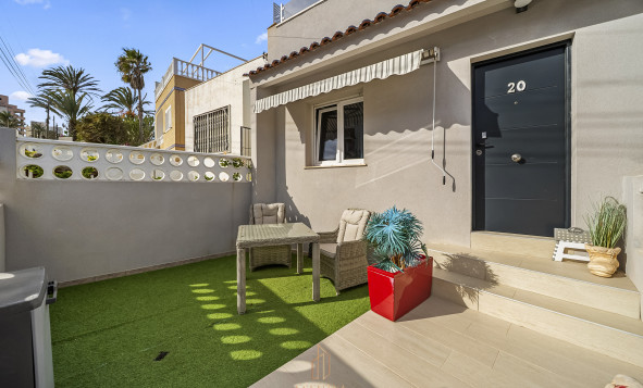 Herverkoop - 3. Halfvrijstaand huis - Torrevieja - Costa Blanca Zuid