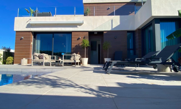 Herverkoop - 3. Halfvrijstaand huis - Benijofar - Costa Blanca Zuid