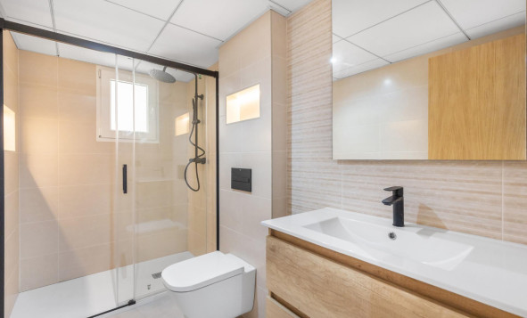 Herverkoop - 1. Appartement / flat - Torrevieja - Costa Blanca Zuid