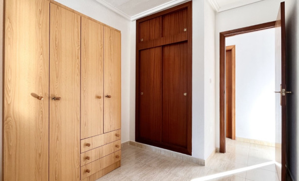 Herverkoop - 2. Town house / tussenwoning - Torrevieja - Costa Blanca Zuid