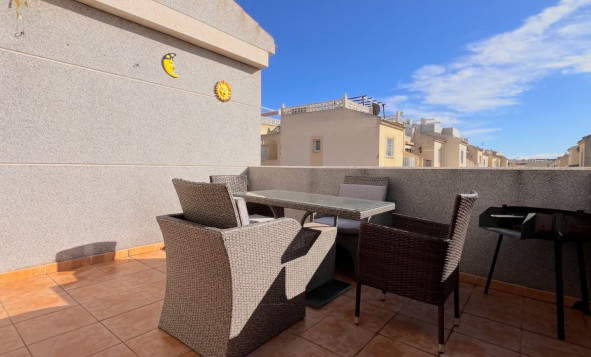 Herverkoop - 2. Town house / tussenwoning - Torrevieja - Costa Blanca Zuid