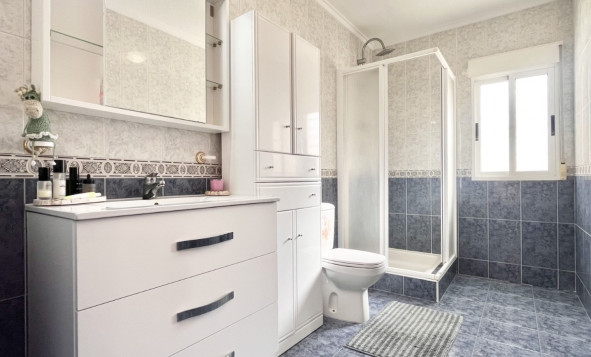 Herverkoop - 2. Town house / tussenwoning - Torrevieja - Costa Blanca Zuid