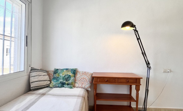 Herverkoop - 2. Town house / tussenwoning - Torrevieja - Costa Blanca Zuid