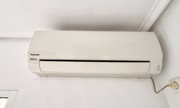 Herverkoop - 2. Town house / tussenwoning - Torrevieja - Costa Blanca Zuid