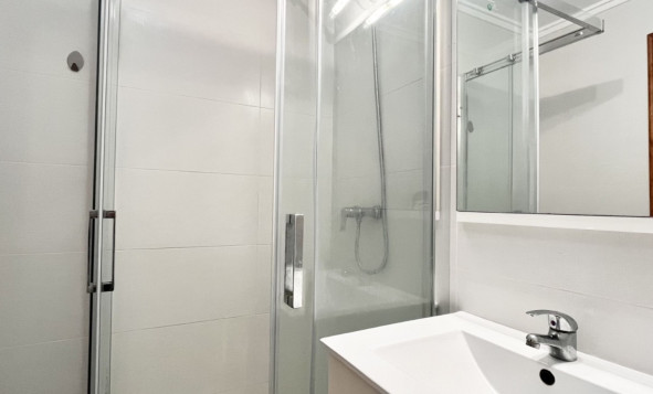 Herverkoop - 2. Town house / tussenwoning - Torrevieja - Costa Blanca Zuid