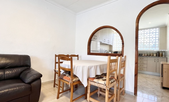 Herverkoop - 2. Town house / tussenwoning - Torrevieja - Costa Blanca Zuid