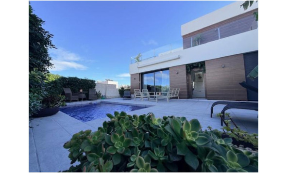 Herverkoop - 3. Halfvrijstaand huis - Benijofar - Costa Blanca Zuid