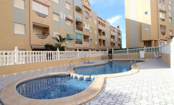 Herverkoop - 1. Appartement / flat - Torrevieja - Costa Blanca Zuid