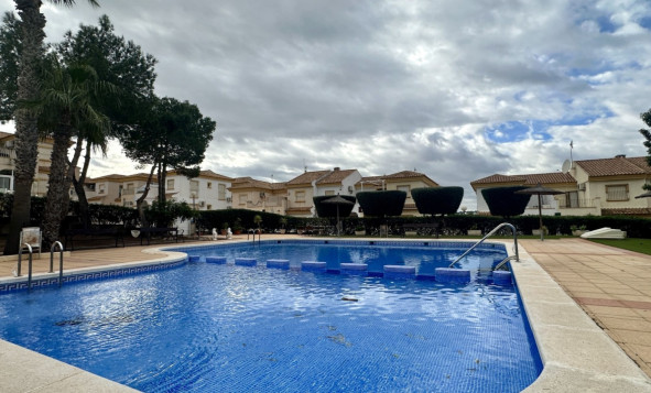 Herverkoop - 2. Town house / tussenwoning - Orihuela Costa - Costa Blanca Zuid