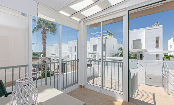 Herverkoop - 3. Halfvrijstaand huis - La Marina - Costa Blanca Zuid