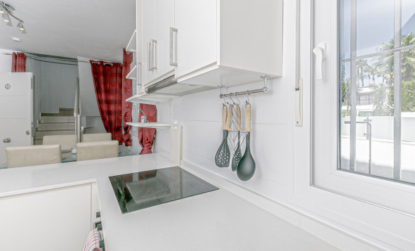 Herverkoop - 3. Halfvrijstaand huis - La Marina - Costa Blanca Zuid