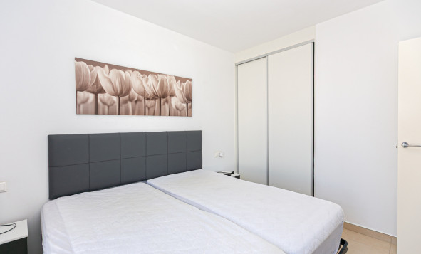 Herverkoop - 3. Halfvrijstaand huis - La Marina - Costa Blanca Zuid