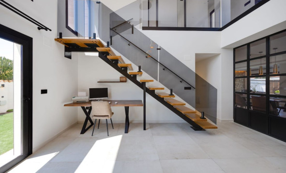 Resale - 3. Semi-detached house - Torrevieja - Costa Blanca South