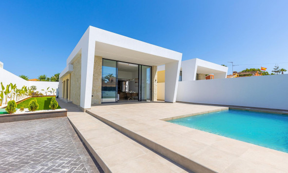 Herverkoop - 3. Halfvrijstaand huis - Torrevieja - Costa Blanca Zuid