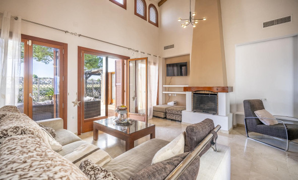 Herverkoop - 3. Vrijstaande villa - Baños y Mendigo - Costa Calida