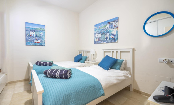 Herverkoop - 3. Vrijstaande villa - Baños y Mendigo - Costa Calida