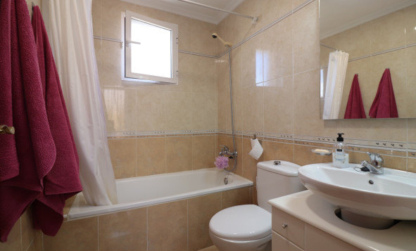 Herverkoop - 4. Halfvrijstaande villa - Ciudad Quesada - Costa Blanca Zuid