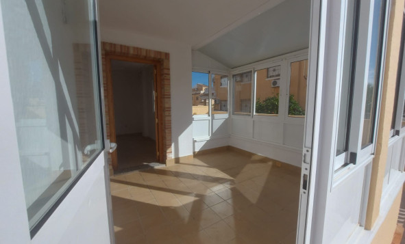 Herverkoop - 4. Halfvrijstaande villa - Ciudad Quesada - Costa Blanca Zuid