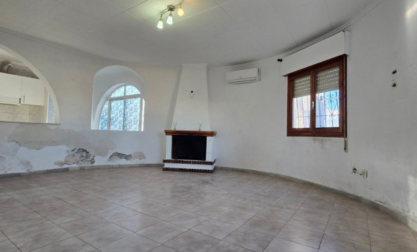 Herverkoop - 3. Vrijstaande villa - Torrevieja - El Chaparal