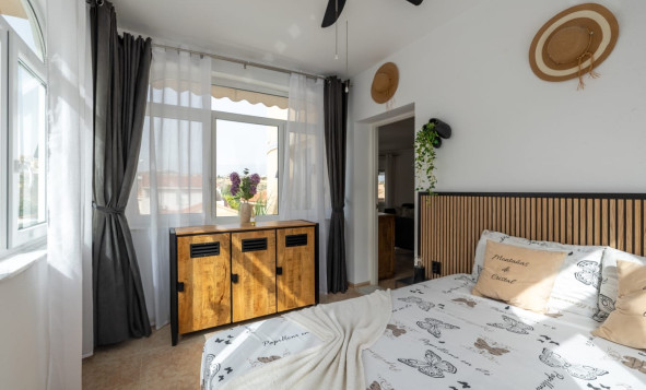 Herverkoop - 3. Vrijstaande villa - Ciudad Quesada - Costa Blanca Zuid