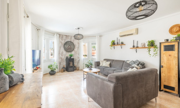 Herverkoop - 3. Vrijstaande villa - Ciudad Quesada - Costa Blanca Zuid