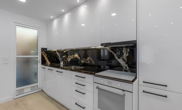 Reventa - 1. Apartamento / piso - Los Montesinos - Costa Blanca Sur