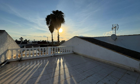 Herverkoop - 3. Vrijstaande villa - Torrevieja - Costa Blanca Zuid