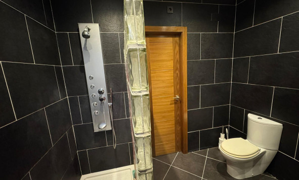 Herverkoop - 3. Vrijstaande villa - Torrevieja - Costa Blanca Zuid