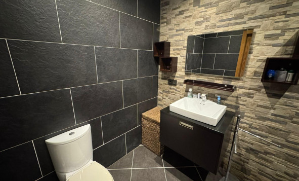 Herverkoop - 3. Vrijstaande villa - Torrevieja - Costa Blanca Zuid