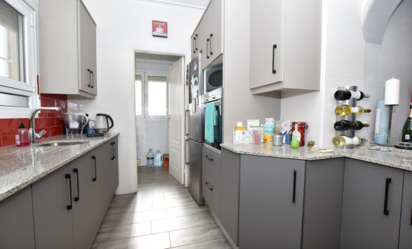 Herverkoop - 3. Vrijstaande villa - Algorfa - Costa Blanca Zuid