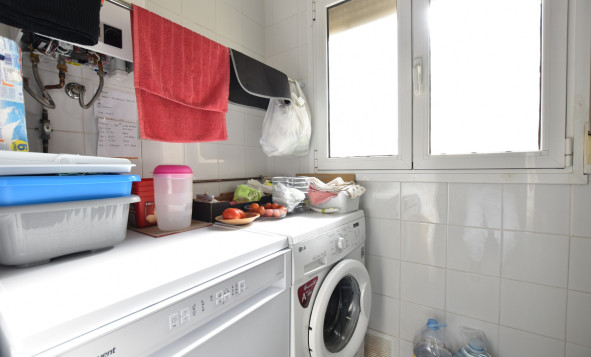 Herverkoop - 3. Vrijstaande villa - Algorfa - Costa Blanca Zuid