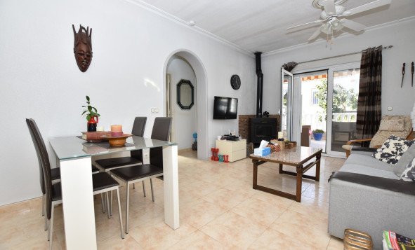 Herverkoop - 3. Vrijstaande villa - Algorfa - Costa Blanca Zuid