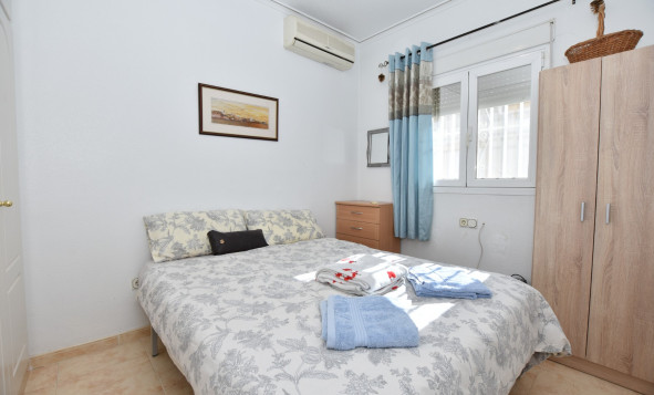 Herverkoop - 3. Vrijstaande villa - Algorfa - Costa Blanca Zuid